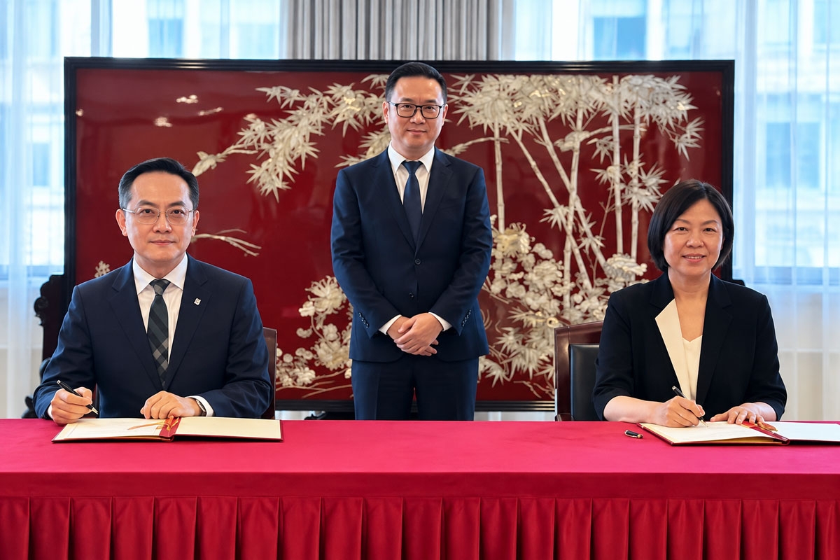 China: Hong Kong and Beijing deepen cooperation on Chinese medicine standards